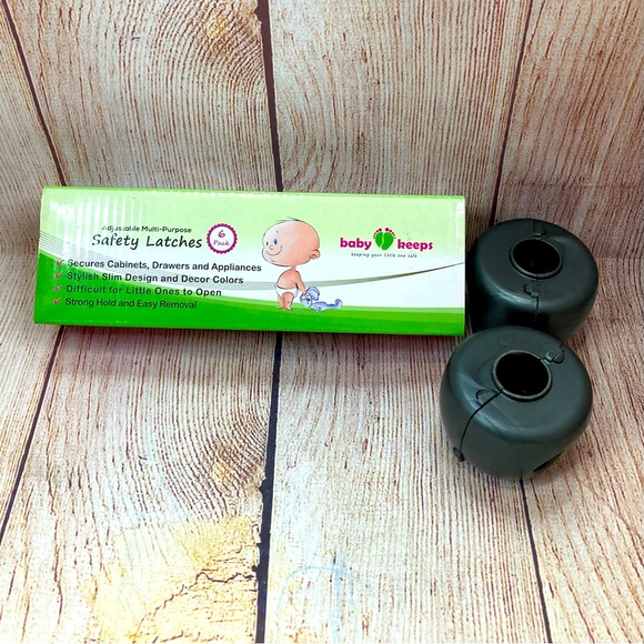 Child Safety Latches & Door Handle Safety Lock Bundle - Picture 3 of 10